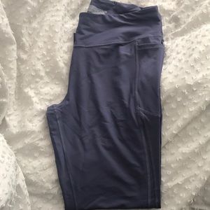 VS total knockout workout legging